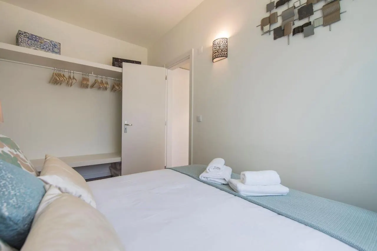 Bairrus Lisbon Apartments - Duque